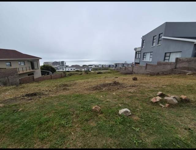 LAND FOR SALE IN DE BAKKE